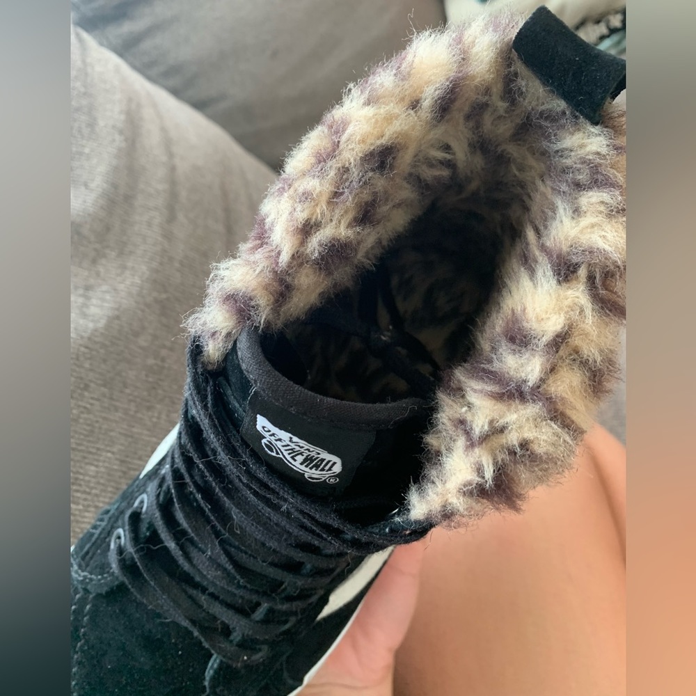 Vans - Picture 7 of 7